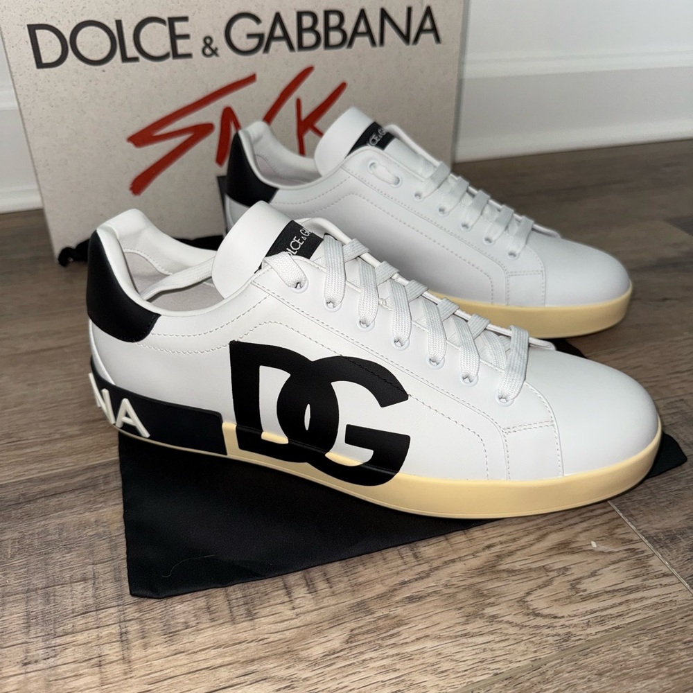 $795 Men’s Dolce & Gabbana Portofino Logo Sneakers - Wht/Blk - Size 46/13